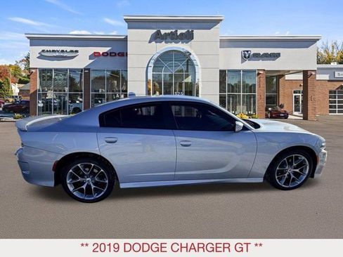 Certified 2019 Dodge Charger GT image 7