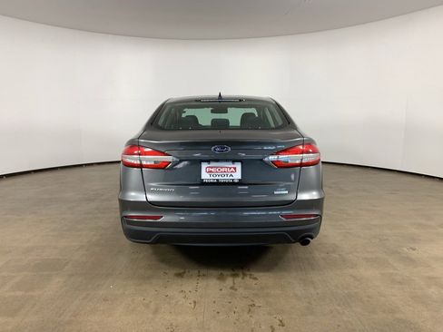 Used 2020 Ford Fusion SE image 10