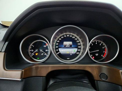 Used 2014 Mercedes-Benz E 350 Sedan image 17