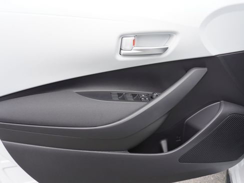 New 2026 Toyota Corolla SE image 17