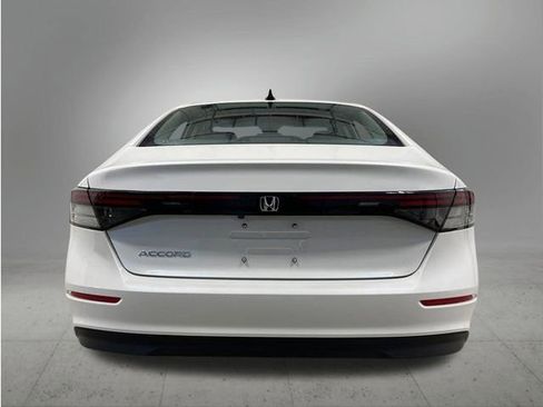 New 2026 Honda Accord SE image 4