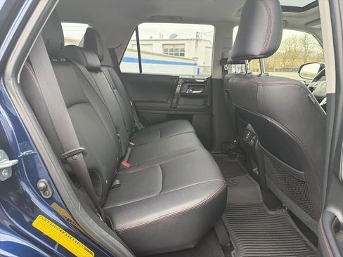 Used 2024 Toyota 4Runner TRD Off-Road Premium image 24