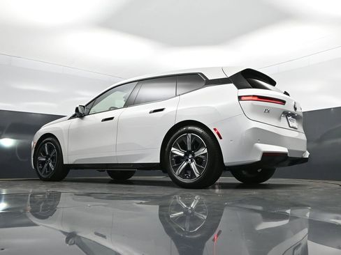 New 2026 BMW iX xDrive45 w/ Premium Package image 41
