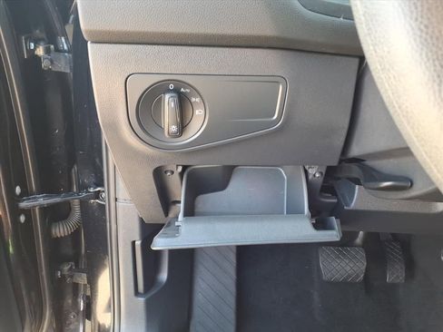 Used 2022 Volkswagen Tiguan S AWD/4WD image 19