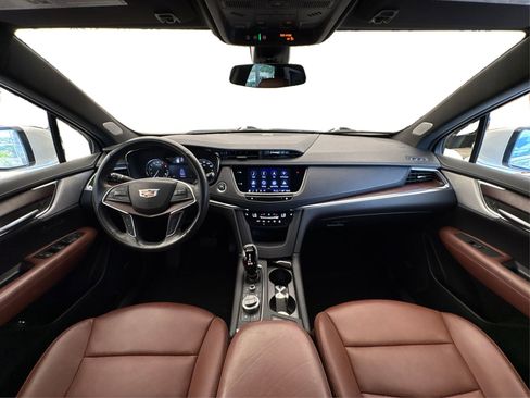 Used 2023 Cadillac XT5 Premium Luxury FWD image 24