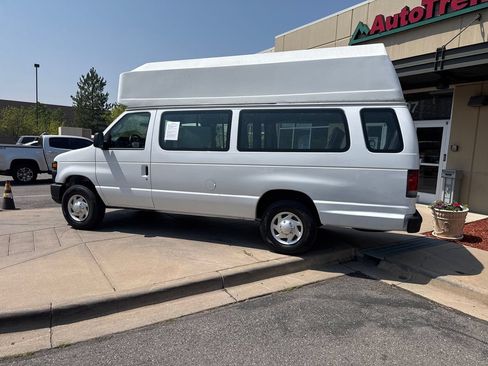 Used 2012 Ford E-350 and Econoline 350 Extended Super Duty w/ PWR Group RWD image 9