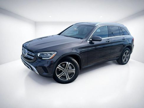 Used 2021 Mercedes-Benz GLC 300 image 1