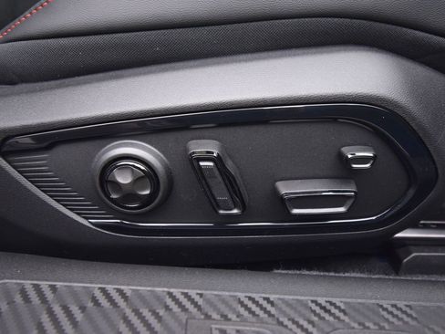 New 2026 Dodge Charger R/T AWD/4WD image 17