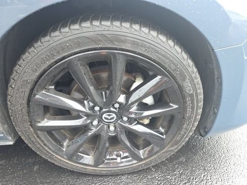 Used 2019 MAZDA MAZDA3 AWD Hatchback w/ Premium Pkg image 8