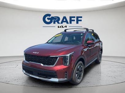 Used 2025 Kia Sorento S