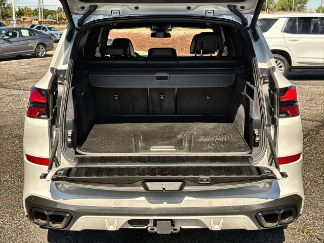 Used 2025 BMW X5 M60i AWD/4WD image 24