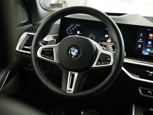 Certified 2026 BMW X5 M60i w/ Parking Assistance Package image 28