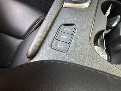 Used 2019 Cadillac XT5 Premium Luxury AWD/4WD image 34