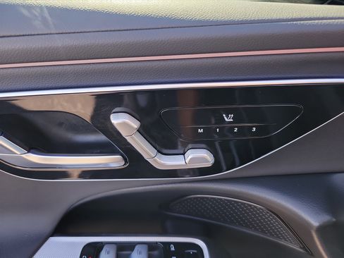 Certified 2025 Mercedes-Benz E 350 4MATIC Sedan image 12