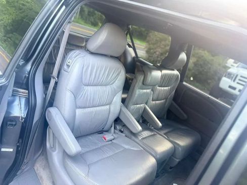 Used 2010 Honda Odyssey EX-L image 18