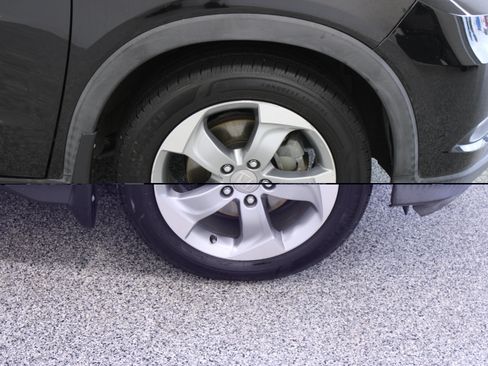Used 2017 Honda HR-V LX image 5