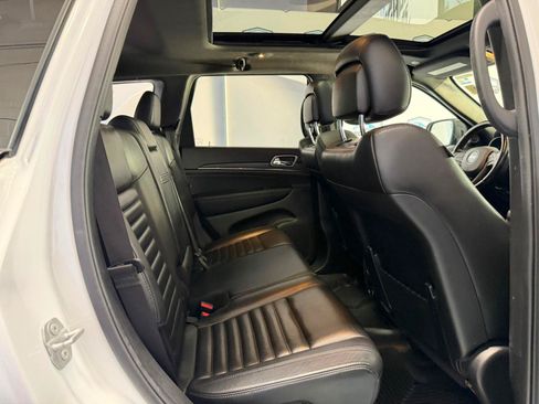 Used 2020 Jeep Grand Cherokee Limited X AWD/4WD image 23