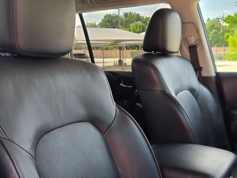 Used 2024 Nissan Armada SL w/ Captain's Chairs Package AWD/4WD image 30