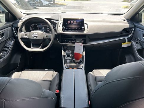 New 2026 Nissan Rogue SV FWD image 11