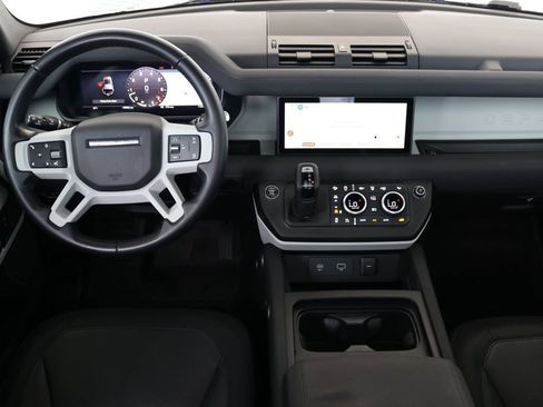 Used 2023 Land Rover Defender 110 X-Dynamic SE image 20