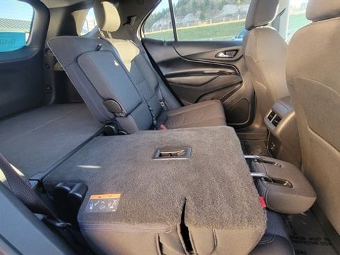Used 2020 Chevrolet Equinox LT image 37