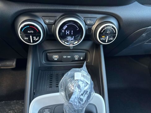 New 2026 Hyundai Venue SEL image 10