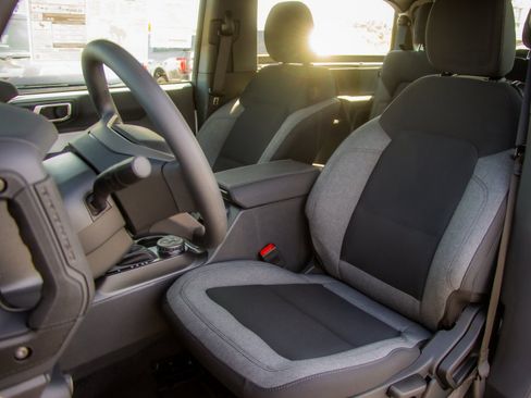 New 2025 Ford Bronco 2-Door image 39