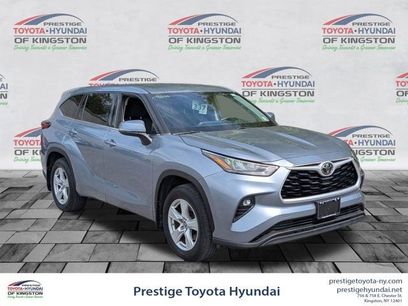 Certified 2020 Toyota Highlander LE