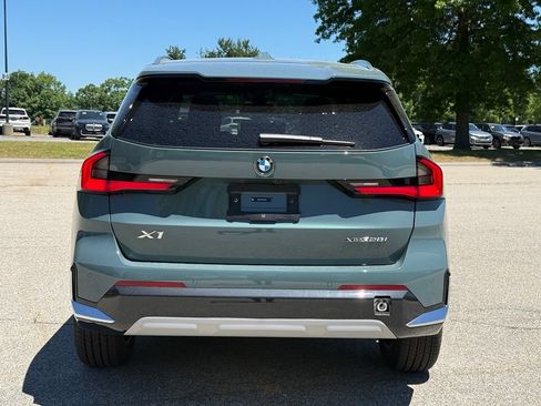 New 2026 BMW X1 xDrive28i w/ Convenience Package AWD/4WD image 4