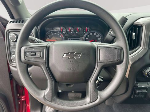 Used 2020 Chevrolet Silverado 1500 Custom Trail Boss w/ Custom Convenience Package AWD/4WD image 13