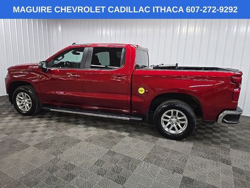 Used 2022 Chevrolet Silverado 1500 LT w/ Diesel Off-Road Package AWD/4WD image 4