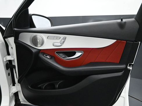 Used 2023 Mercedes-Benz GLC 300 4MATIC Coupe image 30