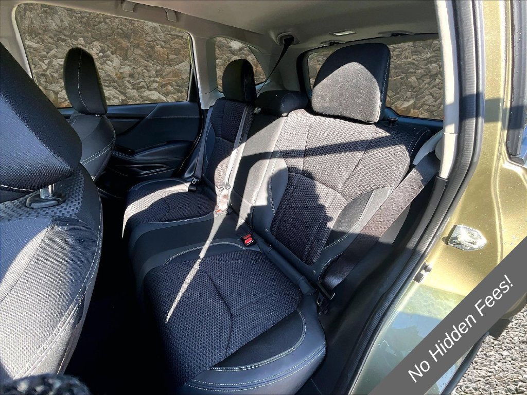 Used 2022 Subaru Forester Premium AWD/4WD image 18
