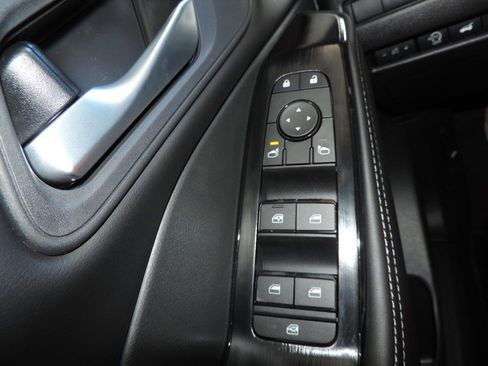 New 2026 Nissan Rogue SV image 22