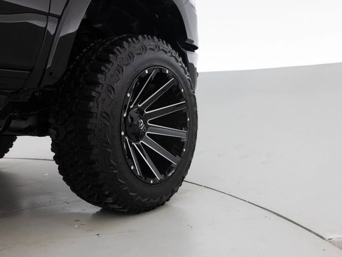 Used 2021 RAM 1500 Limited w/ Night Edition image 18