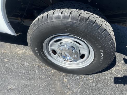 Used 2011 Ford F250 XL w/ PWR Equipment Group image 12