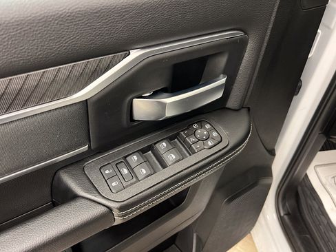 New 2026 RAM 2500 Big Horn AWD/4WD image 7