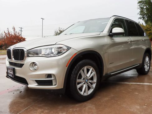 Used 2015 BMW X5 xDrive35i image 3