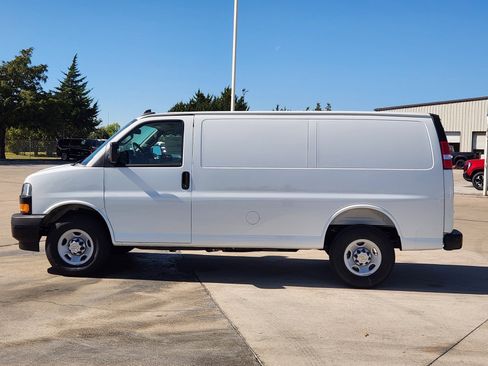 New 2025 Chevrolet Express 2500 w/ Driver Convenience Package RWD image 3