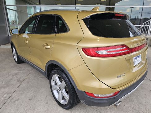 Used 2015 Lincoln MKC AWD image 3
