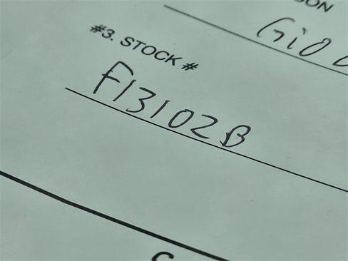 Used 2021 GMC Sierra 1500 SLT w/ SLT Convenience Package image 10