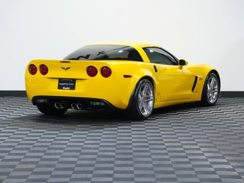 Used 2007 Chevrolet Corvette Z06 w/ Preferred Equipment Group image 6