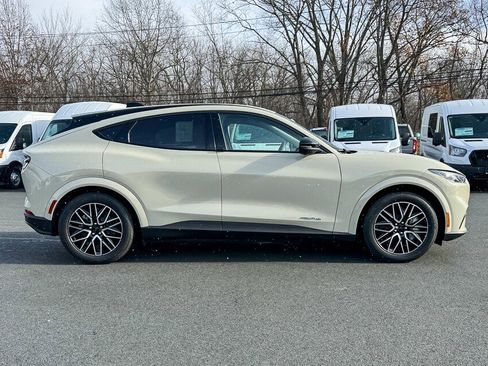 New 2025 Ford Mustang Mach-E Premium AWD/4WD image 9