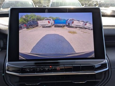 New 2026 Jeep Compass Latitude image 21