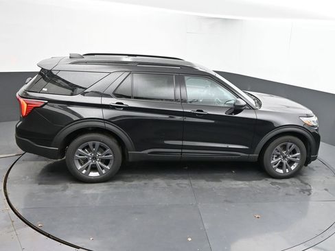 New 2026 Ford Explorer Active w/ Active Comfort Package AWD/4WD image 43