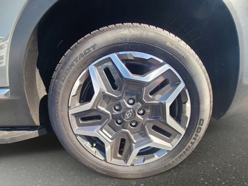 Certified 2023 Hyundai Santa Fe Limited image 7