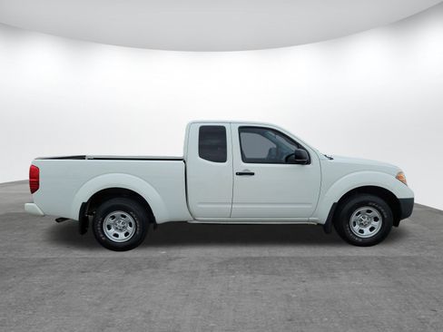 Used 2019 Nissan Frontier S image 4