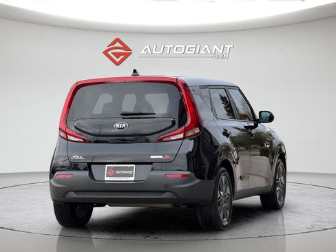 Used 2021 Kia Soul S image 10