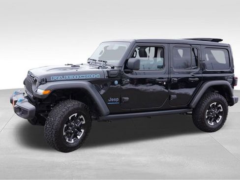 Certified 2025 Jeep Wrangler Unlimited Rubicon 4xe w/ Safety Group image 11