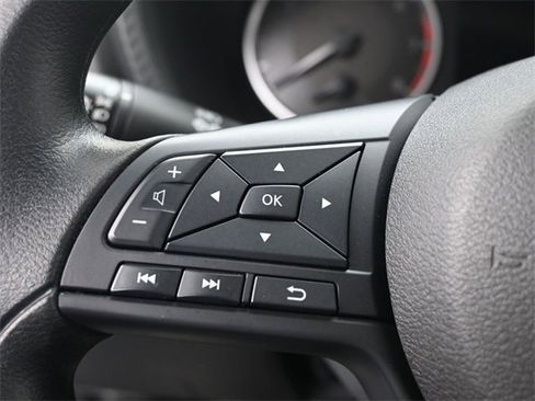 Used 2025 Nissan Sentra S image 14